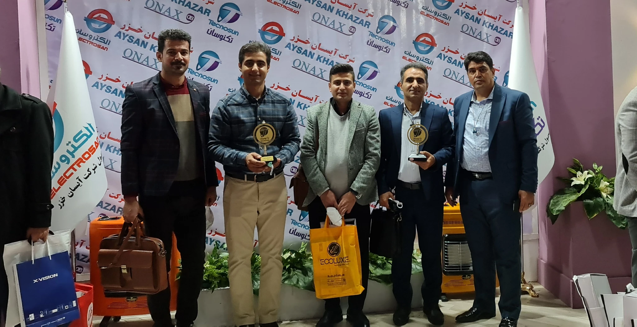 همایش لوازم خانگی برند آیسان خزر